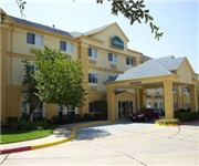 Photo of La Quinta Inn & Suites Dallas Northwest - Dallas, TX